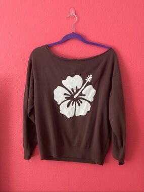 Off-the-Shoulder Brown Sweater with White Hibiscus Graphic